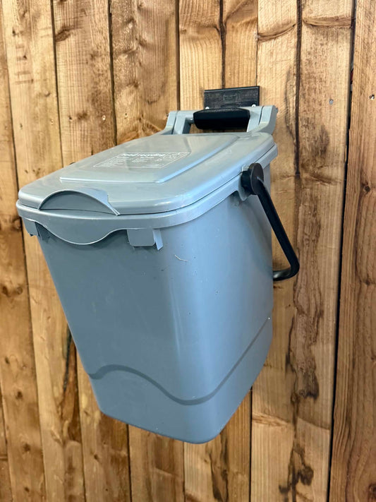 Food Waste Bin Wall - Fence Bracket | 50.FORWARD